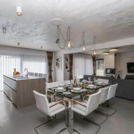 Luxury Sumeja, Istra Villa *