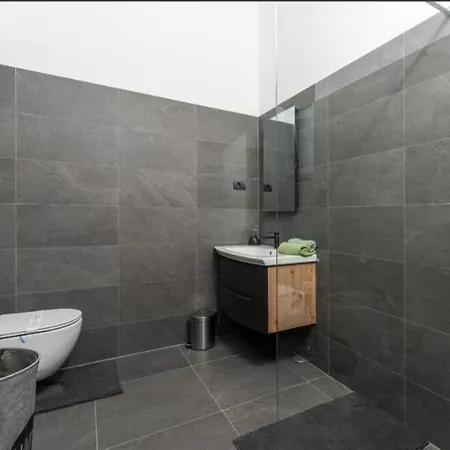 Villa Sumeja With Private Pool, Istria Kruncici
